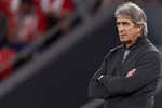 Pellegrini avala a Claudio Bravo y Guardado