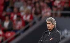 Pellegrini avala a Claudio Bravo y Guardado