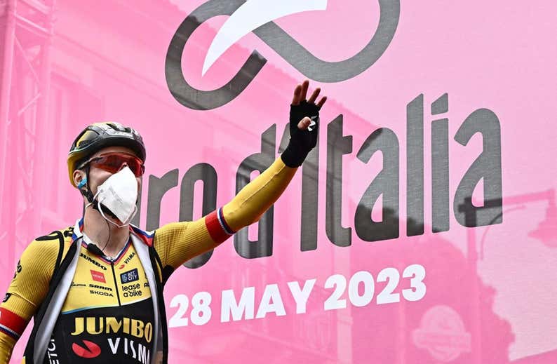 Si ya no hay pandemia, ¿por qué esta plaga de abandonos en el Giro?