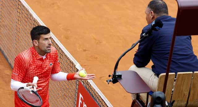 Djokovic pierde un partido dramático ante su yo del futuro
