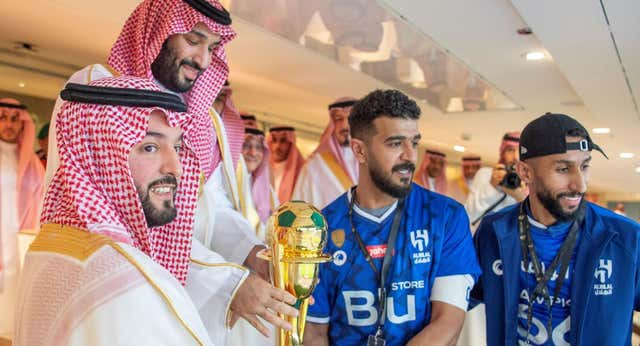 El megaproyecto de Al Hilal para convencer a Messi: 15M€ a Busquets, Jardim de entrenador…