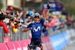Einer Rubio gana la no-etapa de Crans Montana y pone una sonrisa en el Giro de Movistar Team
