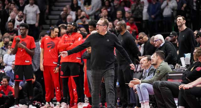 Baile de banquillos en la élite de la NBA