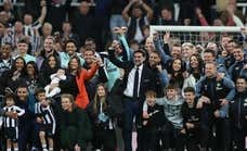 El Newcastle vuelve a la Champions 20 años después