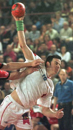 Iker Romero, durante su año en el Ademar León.