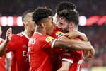 El Benfica gana la liga portuguesa y 148 millones de euros