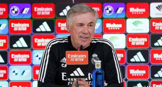 Ancelotti: «Me gusta Joselu… También Aspas o Morata»