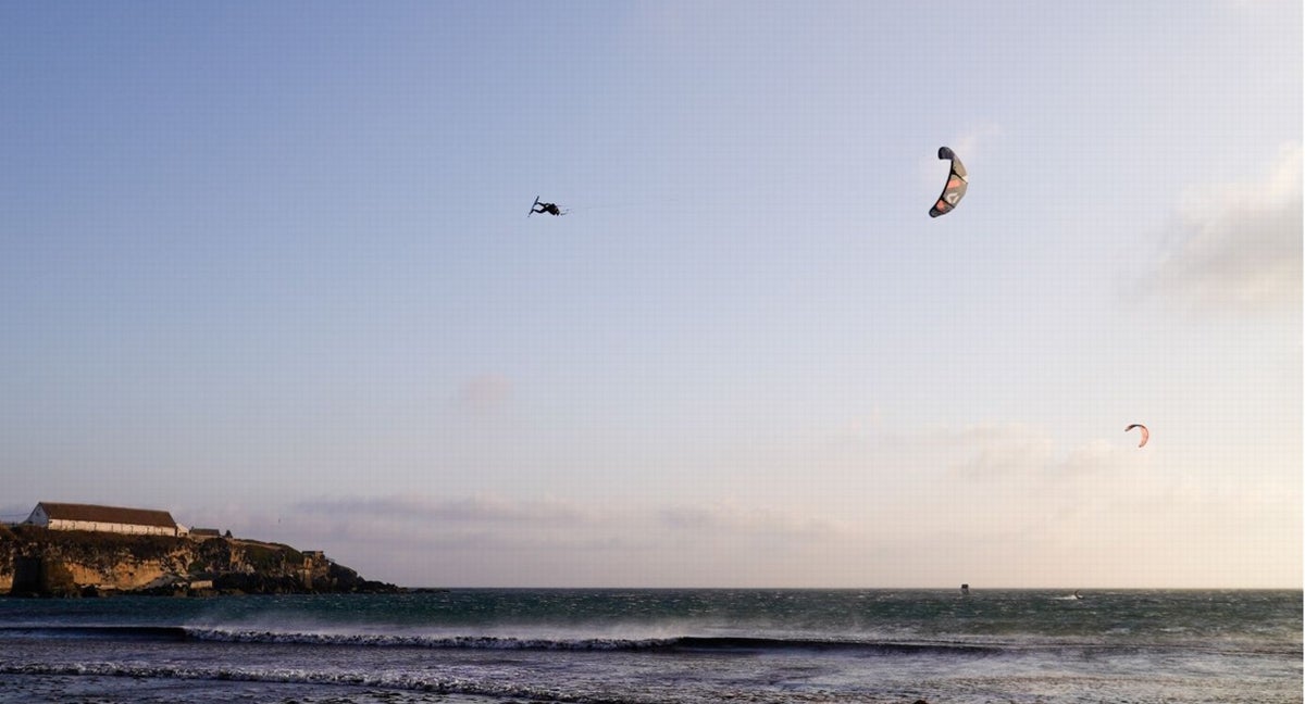 Espectacular vuelo de Liam Whaley.