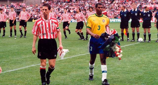 Cuando el Athletic empató contra Brasil en San Mamés: “Solo verles hacer rondos era alucinante”