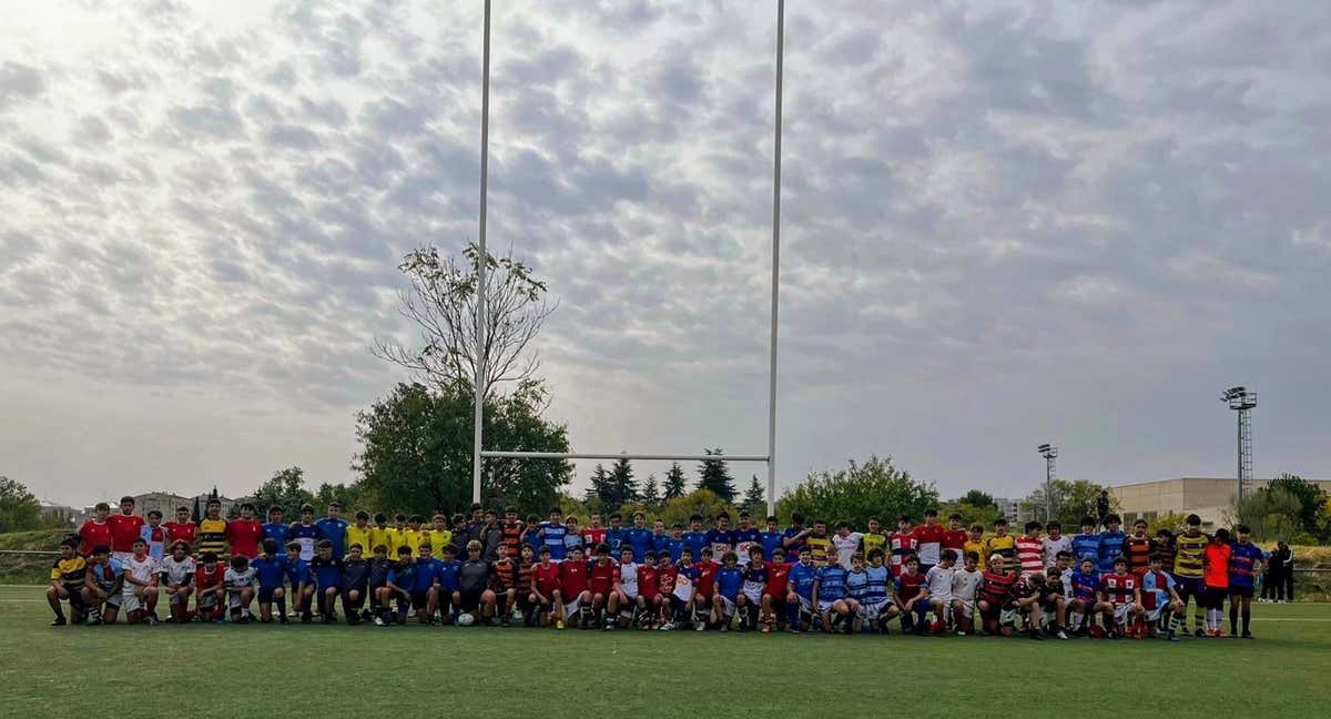 Selección madrileña categorías inferiores en Orcasitas. /Rugby Madrid