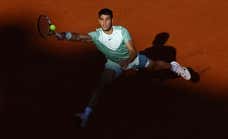 La nueva y extraña rutina de entrenamiento de Carlos Alcaraz en Roland Garros