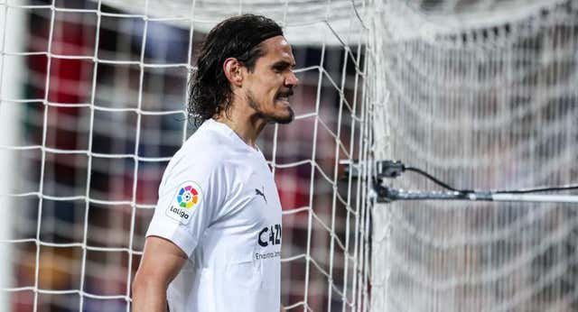 El Valencia se abre a la venta de Edinson Cavani