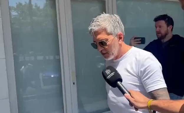 Jorge Messi, al salir de la reunión con Laporta.