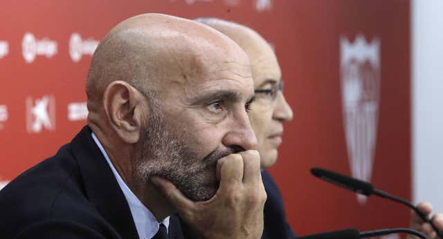 El Sevilla sospecha del Aston Villa en el adiós de Monchi, que sólo saldrá gratis si no se va a otro club
