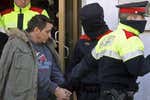 Los Mossos desmantelan a los Casuals, un grupo radical del Barça