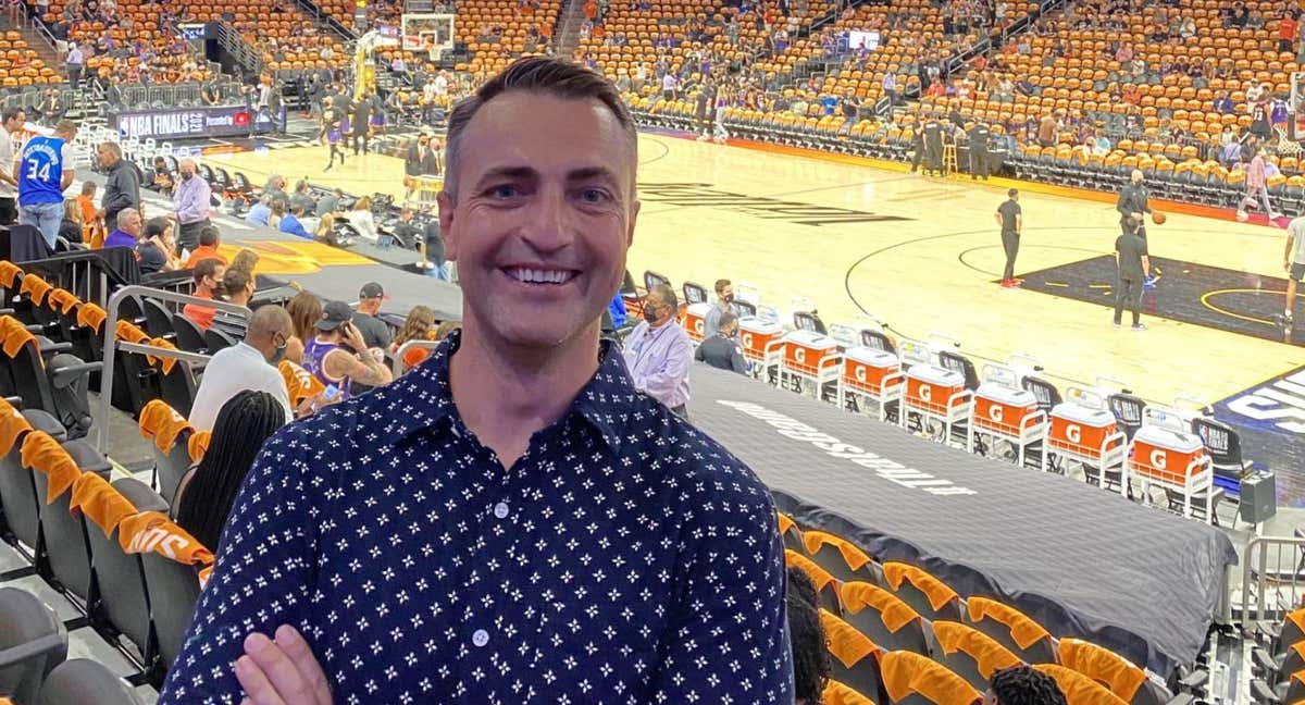 Darko Rajakovic, en la cancha de los Phoenix Suns, uno de los equipos de los que fue asistente en la NBA.
