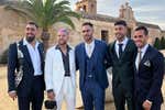 El proceso que llevó a Ruibal y Borja Iglesias a ir con un bolso a una boda: «Se puede jugar con muñecas y con una pelota»