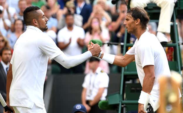 Kyrgios, con manga larga en su brazo derecho durante el partido ante Nadal. Getty Images