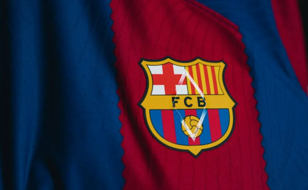 El rombo se aprecia de cerca en el escudo. FC BARCELONA