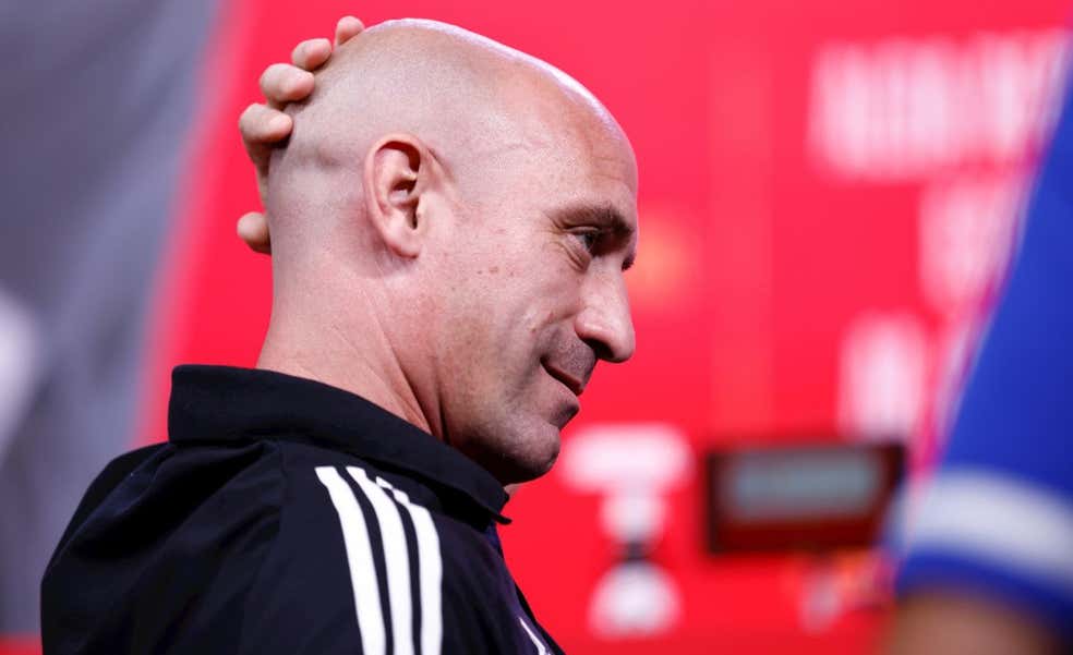 Desestiman el recurso de la RFEF contra el tío de Luis Rubiales por el robo de los datos de su teléfono móvil