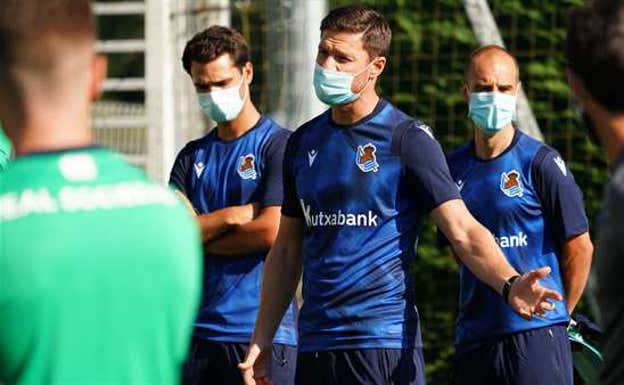 Xabi Alonso regresó a Zubieta tras entrenar al Infantil A del Madrid. Real Sociedad