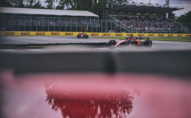 Charles Leclerc y Carlos Sainz, en el circuito Gilles Villeneuve de Montreal.  Ferrari