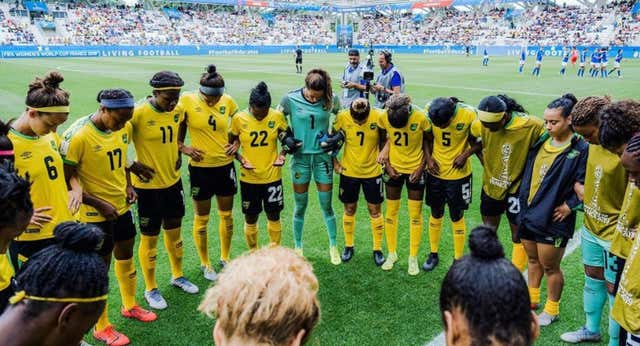 Las cuentas pendientes de Jamaica y Canadá con sus Federaciones: impagos, falta de recursos, jugadoras ignoradas…