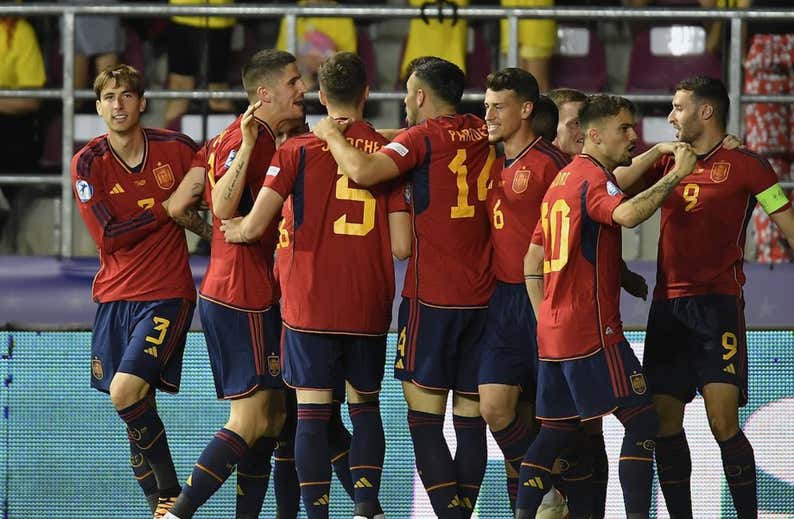 España accede a los cuartos por la vía rápida