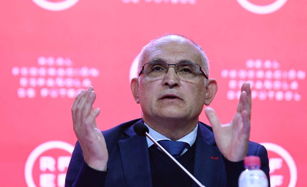La RFEF se alinea con Osasuna y pone el foco en LaLiga: «Acusaron al club, no a los directivos... y lo denunciaron ante FIFA y UEFA»