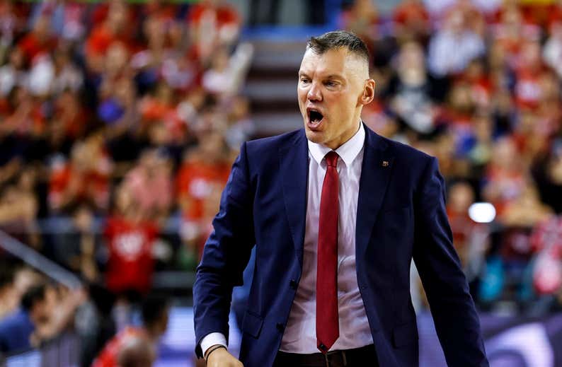 ¿Dónde puede entrenar Jasikevicius?