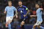Al-Nassr aprieta por Brozovic; Chukwueze y Musah, en la rampa de salida