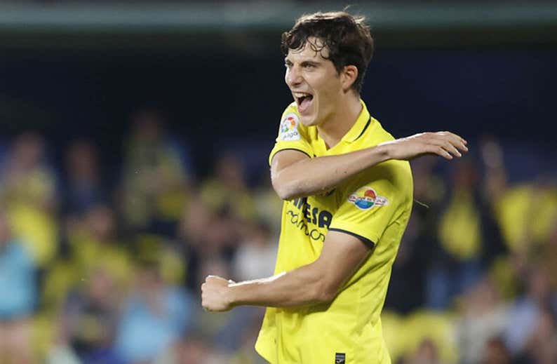 Pau Torres se va al Aston Villa de Emery