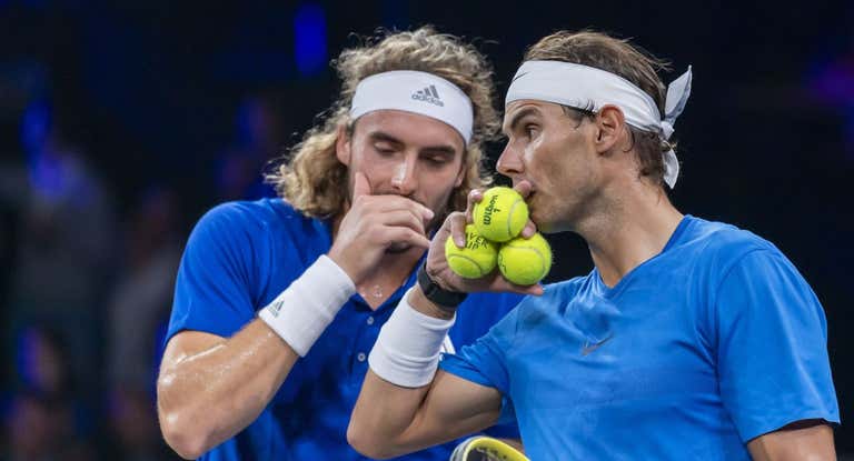 Stefanos Tsitsipas y Rafael Nadal, juntos durante la Laver Cup de 2019 en Ginebra