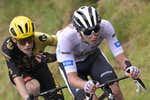 El Tour copia a la Fórmula 1 y 'pincha' los pinganillos: «Aprieta los dientes que puedes ganar»