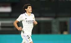 Vallejo cambia dos veces de dorsal en un mes