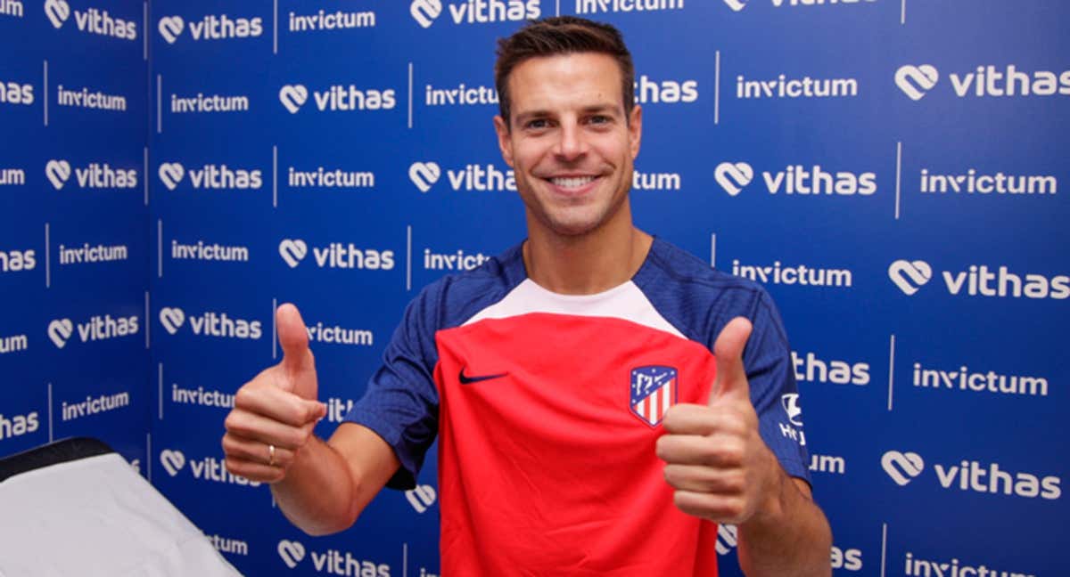 César Azpilicueta en el reconocimiento médico. /ATLÉTICO DE MADRID