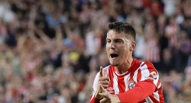 Sergi Canós espera el ‘ok’ del Valencia para plantarse con el Brentford