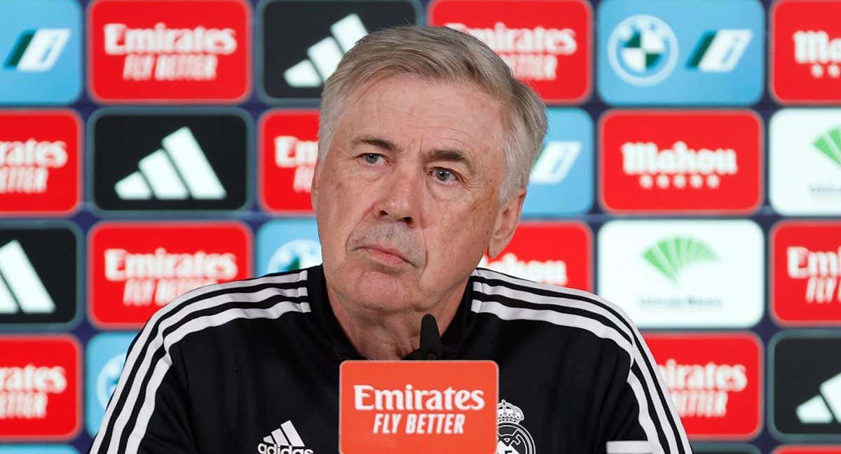 Ancelotti, en una conferencia de prensa de la temporada pasada. /EFE