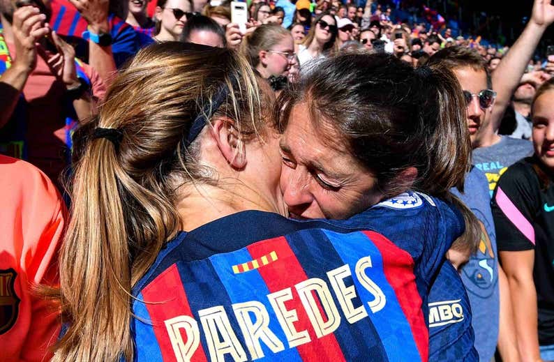 Irene Paredes, según su mujer: «Cuando la paran por la calle piensa que la van a reñir por hacer algo mal, como aparcar el coche»