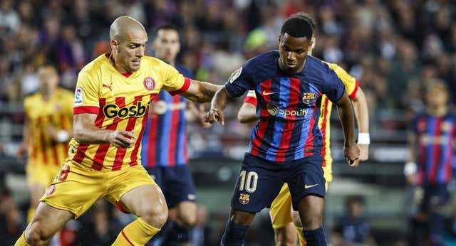 Oriol Romeu era un chollo para LaLiga Fantasy en el Girona, ¿y ahora en el Barça?