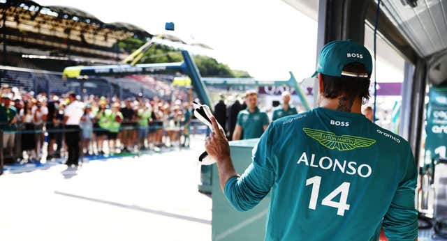 Fernando Alonso lanza un mensaje sobre las reglas del juego en el escenario más propicio para la 33
