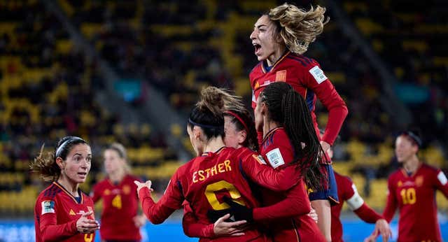 La ‘canción de gol’ de España es ‘Está x venir’… ¡y la estrenó una costarricense!