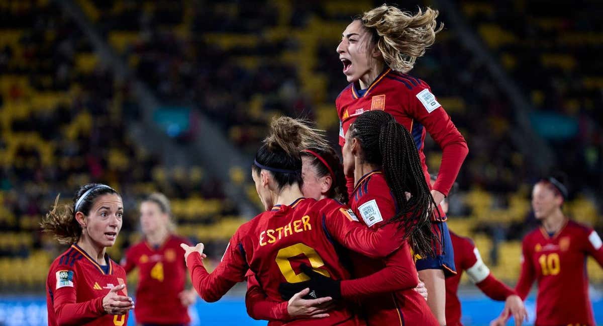 Las jugadoras de España celebran un gol ante Costa Rica.
