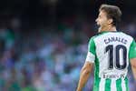 Motivos del sorprendente adiós de Sergio Canales: tiranteces en el vestuario, la polémica con Mateu Lahoz y un ofertón mexicano