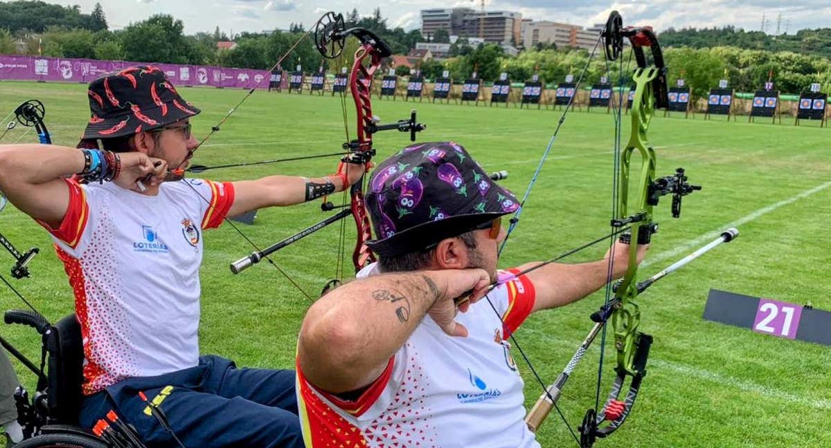 Adrián Martínez consigue plaza en tiro con arco para París 2024