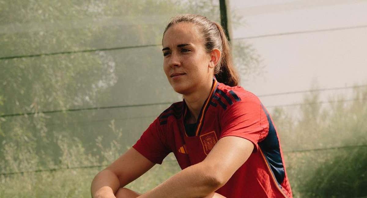 Rocío Gálvez, jugadora de la Selección española de fútbol femenino, posa antes del Mundial. /INSTAGRAM