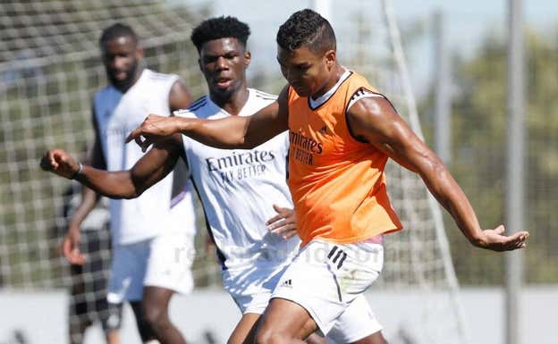 Tchouameni y Casemiro entrenando durante las pocas semanas que coincidieron en el Real Madrid. Real Madrid