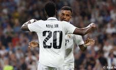 Vinicius y Rodrygo, obligados a adaptarse ante la falta de un '9' para hacer olvidar a Benzema