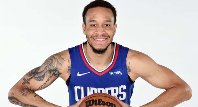 Amir Coffey, jugador de los Clippers, detenido por posesión de armas en Los Ángeles