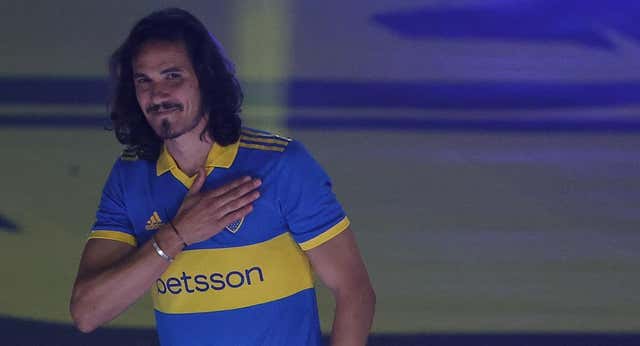 Cavani y una decisión romántica en el momento que el dinero pesa más